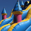 A Cetara arriva il Summer Village 2025: dal 21 al 24 agosto giochi, sport e divertimento al porto turistico