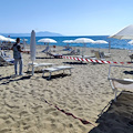 Abusivismo: sequestrate 12 strutture sulle spiagge della Campania, denunciate 61 persone