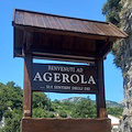Agerola rinnova le sue bacheche: accoglienza scolpita nel legno di castagno