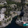 "Camper in Viaggio" racconta su Rai 1 la Costa d’Amalfi: al centro la storia autentica dei luoghi, anche di quelli meno noti