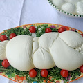 Cancello Arnone presenta la White Fest: mozzarella, musica e territorio protagonisti dal 1° al 3 agosto