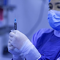 Covid, Galli: «Senza obbligo vaccini non se ne esce»
