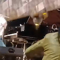 Crolla la struttura delle luci durante il concerto di Raphael Gualazzi: paura ad Agnone Cilento 
