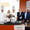 Dalla Costa d'Amalfi Sal De Riso sarà premiato al DMED 2025 di Paestum: ospite speciale Maria Grazia Cucinotta