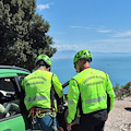 Escursionista ferito a Croce di Saragnano e moto abbandonata sui Monti Lattari: doppio intervento di Pasquetta per il Soccorso Alpino
