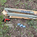 Giugliano, rinvenuti 2 bazooka e 3 bombe a mano: artificieri in arrivo 