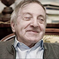 Il Comune di Maiori ricorda con commozione il Maestro Roberto De Simone