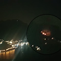 La Costiera che brucia: nuove fiamme nella notte a Capo d’Orso. Strada a rischio [FOTO-VIDEO]