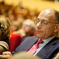 Letta come Meloni, in un video in tre lingue presenta il programma politico del partito