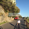 Maiori, lieve smottamento sulla Statale Amalfitana: nessun danno e traffico temporaneamente regolato
