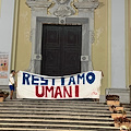 Minori fa rumore per Gaza: campane, pentole e corni contro il silenzio dell’indifferenza