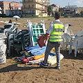 Napoli, abusivismo sul lungomare Coroglio: sequestrate 520 attrezzature balneari e 3 denunce 