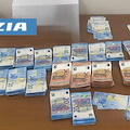 Napoli, sorpreso con oltre 80mila euro di banconote false: arrestato 70enne 