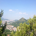 Rifiuti, il Comune di Roccapiemonte vince in parte la causa: revocato decreto da 3,4 milioni