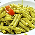 Rischio salmonella, ritirato da mercato lotto di pesto in vendita da Esselunga