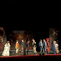 “Romeo + Giulietta” al Teatro Delle Arti: Shakespeare tra potere, odio e amore post-moderno