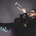 Roy Paci atteso ad Amalfi: 25 luglio in Piazza Duomo il concerto tra jazz, Mediterraneo e poesia sonora