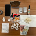 Sorpreso mentre cede cocaina e crack: arrestato 27enne ad Angri 