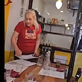 Taverna Santa Chiara di Napoli, turisti israeliani allontanati: “Qui non c’è spazio per voi”