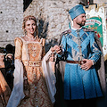 Teggiano celebra la 30ª edizione di “Alla Tavola della Principessa Costanza”: un viaggio magico nel Medioevo