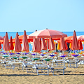 Tragedia al Lido degli Estensi: 16enne muore annegato dopo aver salvato due bagnanti