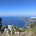 Tre giorni lungo l'Alta Via dei Monti Lattari: dal 31 maggio l'escursione che attraversa 13 comuni e paesaggi mozzafiato