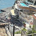 Turismo mordi e fuggi: a Positano folle sulla banchina, ma il territorio non ne trae beneficio