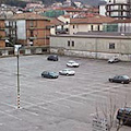Un mercato giornaliero in Piazza Mazzini