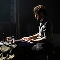 Vietri sul Mare, emozioni in musica con Marco De Simone e il suo recital “Nel mezzo”