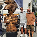 Vittorio Perrotta porta l'arte contemporanea in Costiera Amalfitana con un'opera di Roberto Fabelo