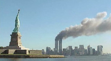 11 settembre 2001, il giorno che spezzò l'America e scosse l'umanità