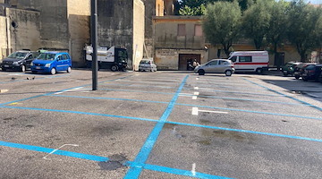 A Maiori il mercato del venerdì prolungato fino al pomeriggio: ecco le modifiche alla sosta e alla circolazione