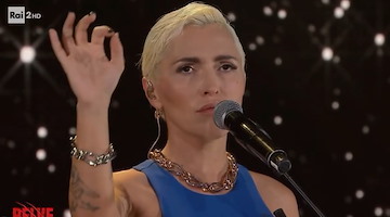 A Maiori il soul travolgente di Serena Brancale tra stelle e mare