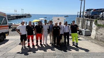 “A…Mare Minori”: raccolti 320 kg di rifiuti dai fondali grazie a sub e volontari