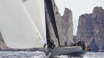 A Sorrento la seconda giornata dell’IMA Maxi European Championship: spettacolo puro nel Golfo di Napoli 