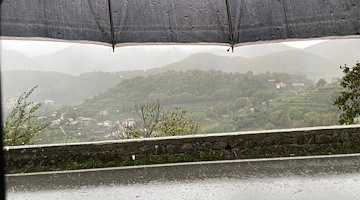 Allerta meteo gialla dalla mezzanotte: previsti temporali intensi anche sulla Costiera Amalfitana