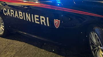 Amalfi, Bmw invade la corsia e travolge scooter: feriti due giovani