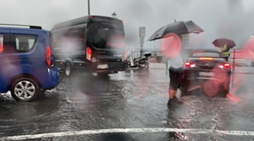 Campania, allerta meteo gialla per temporali: rischio idrogeologico fino a domenica sera