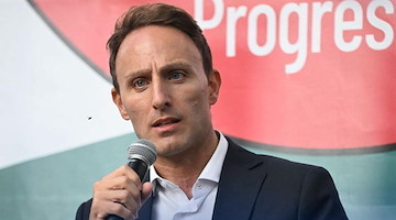 Campania, Piero De Luca eletto segretario regionale del PD con larga maggioranza: "Si apre una nuova pagina"