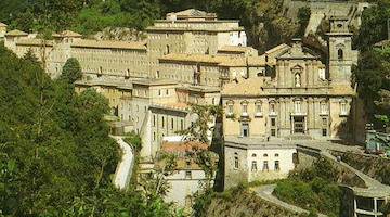 Cava de' Tirreni, 11 luglio uno spettacolo teatrale mette in scena la nascita ufficiale dell'Abbazia della SS. Trinità