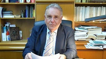 Cava de' Tirreni, Alfonso Senatore: "Liberiamo la città dalle bugie e dai disastri di Servalli!"