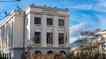 Cava de’ Tirreni, dimissioni Senatore: il Sindaco le respinge 