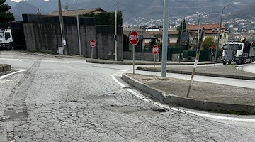 Cava de’ Tirreni, in arrivo una rotatoria in via Santoriello. Fratellanza e Nuovi Orizzonte: "Finalmente qualcosa si muove"