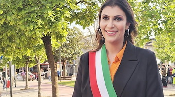 Comune di Baronissi: la Sindaca Anna Petta: “Io vittima di continui attacchi sessisti da parte del Consigliere Picarone”