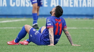 Costa d’Amalfi-Gravina 0-2: i costieri retrocedono in Eccellenza con due turni d’anticipo