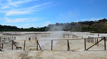 Crisi bradisismica ai Campi Flegrei, al Rione Terra scienziati a confronto