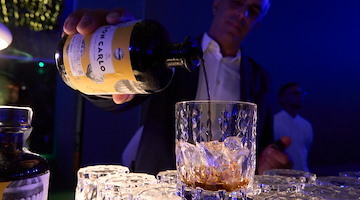 Da Eboli alla Versilia: Amaro Don Carlo nella serata esclusiva di Andrea Bocelli