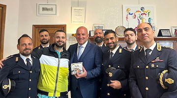 Disavventura a Roma per Cicciogamer89: il noto youtuber derubato di un mazzo di carte di 1200 euro 