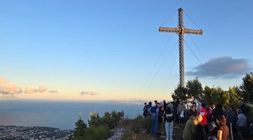 Festa dell’Esaltazione della Santa Croce a Piano di Sorrento: 13 settembre celebrazione eucaristica sul Monte Vico Alvano