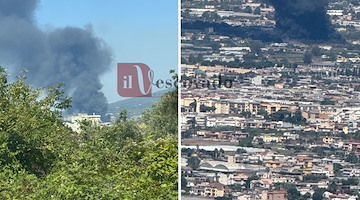 Fiamme tra Pompei e Scafati: imponente incendio in zona industriale, nube nera visibile da chilometri